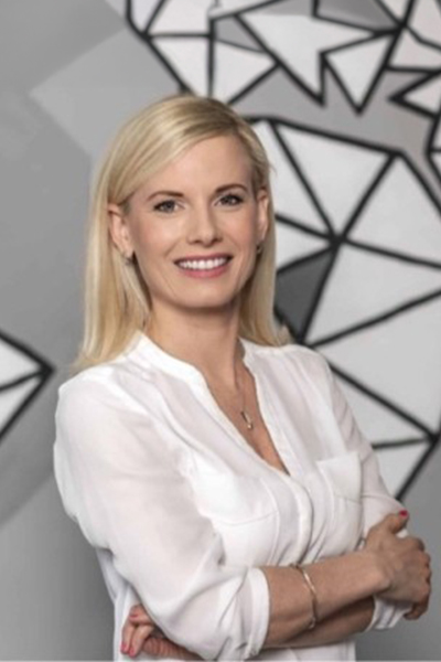 Dr. Bischof Alexandra