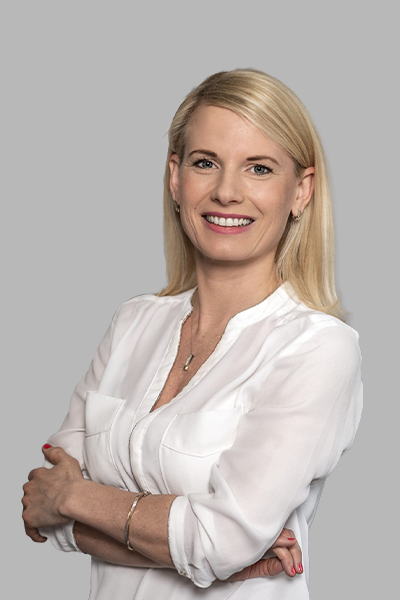 Dr. Bischof Alexandra